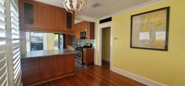 3026 Burlington Avenue N, Saint Petersburg, FL 33713 Photo