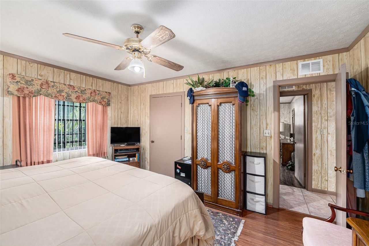 5105 N 45th Street , Tampa, FL 33610 Photo