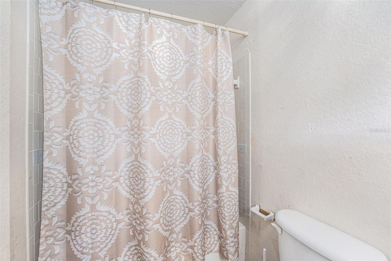 5105 N 45th Street , Tampa, FL 33610 Photo