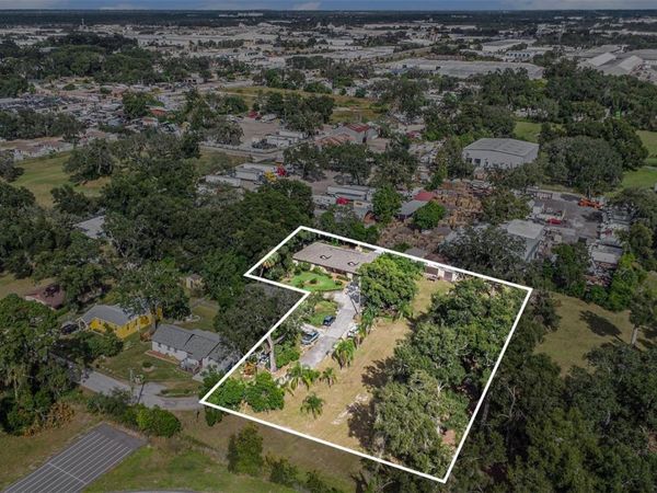 5105 N 45TH STREET , TAMPA, FL 33610