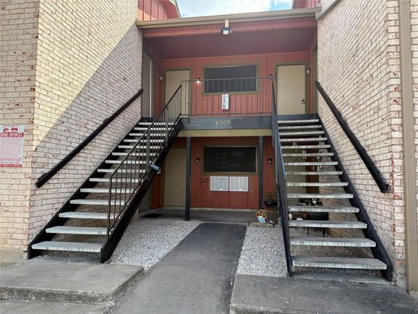 8909 Parkfield DR, Unit 102, Austin, TX 78758