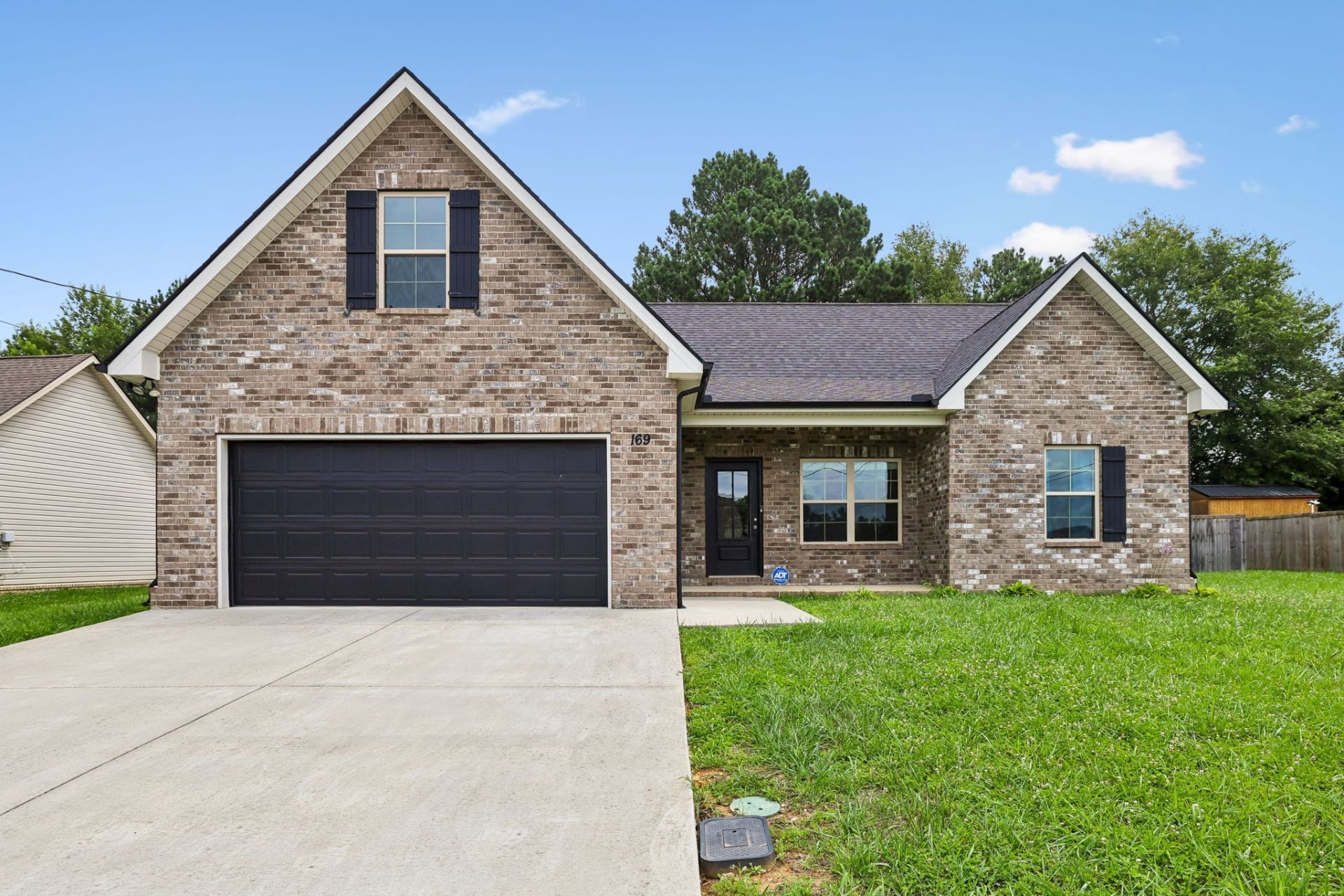 169 Grass Land St Manchester, TN 37355