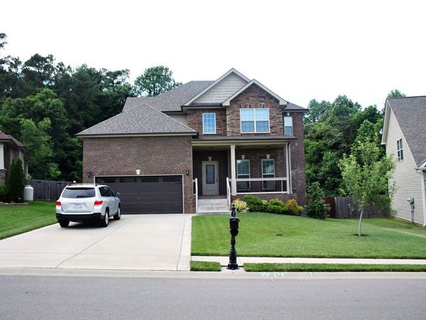 1417 Brew Moss Dr, Clarksville, TN 37043