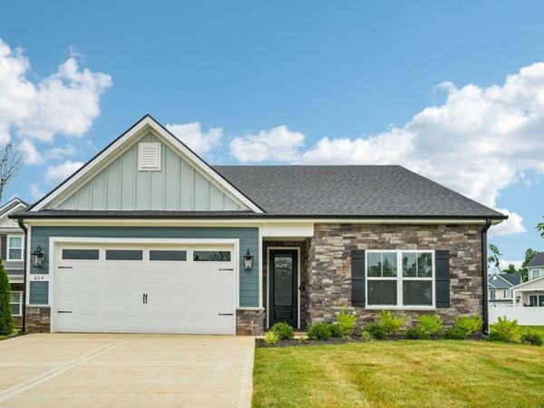 604 Silver Trace, White House, TN 37188