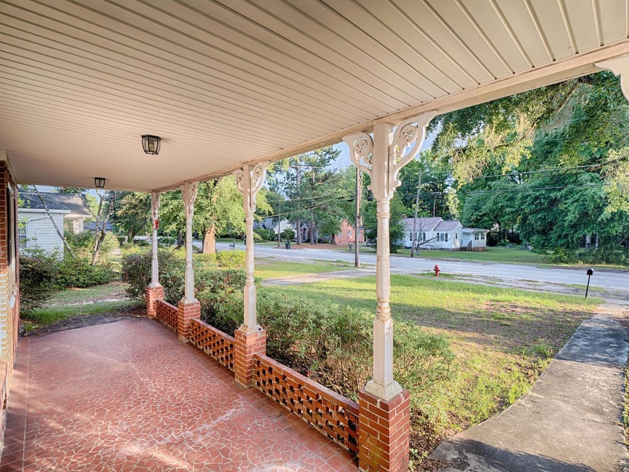117 Cooper St. Photo 10
