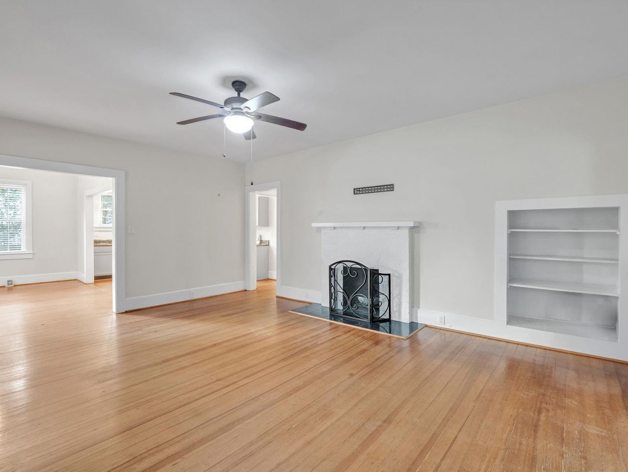 117 Cooper St. Photo 13