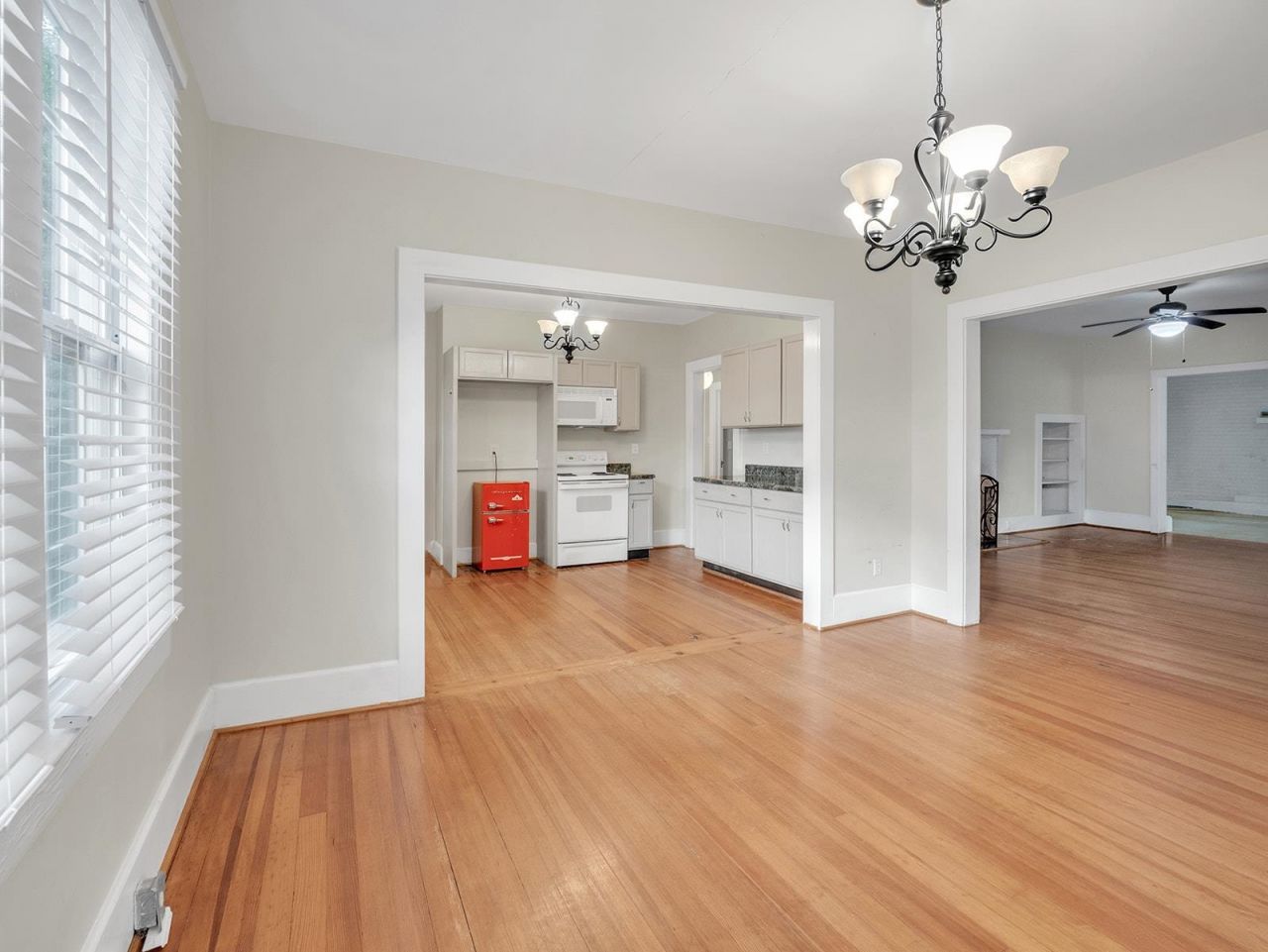 117 Cooper St. Photo 19