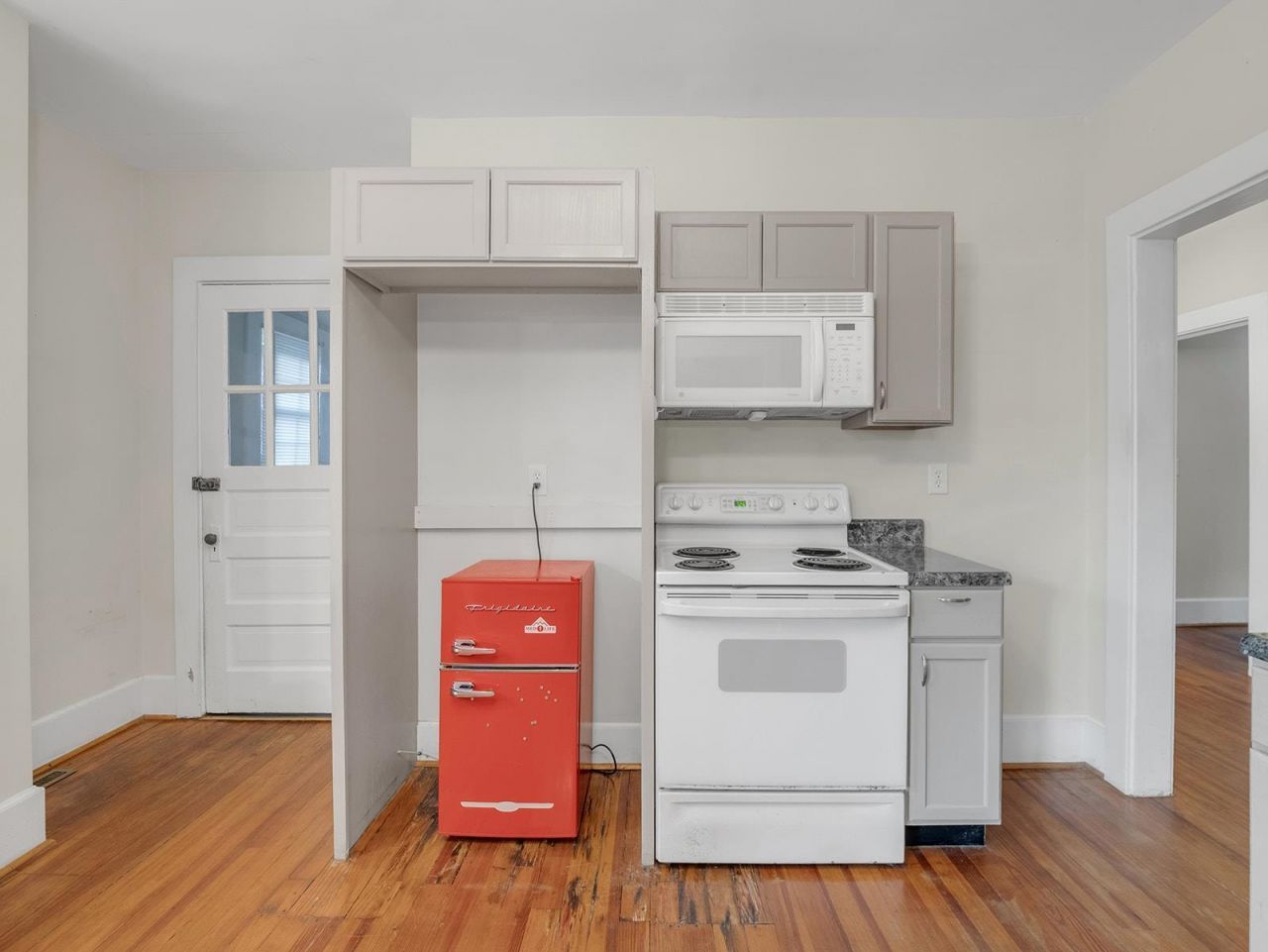 117 Cooper St. Photo 24