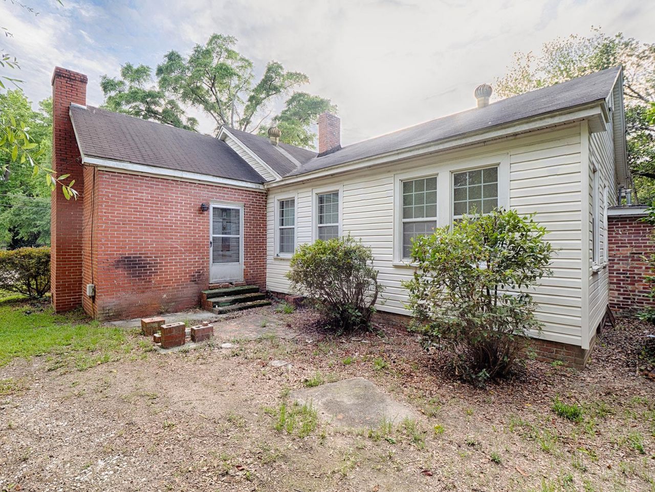 117 Cooper St. Photo 38