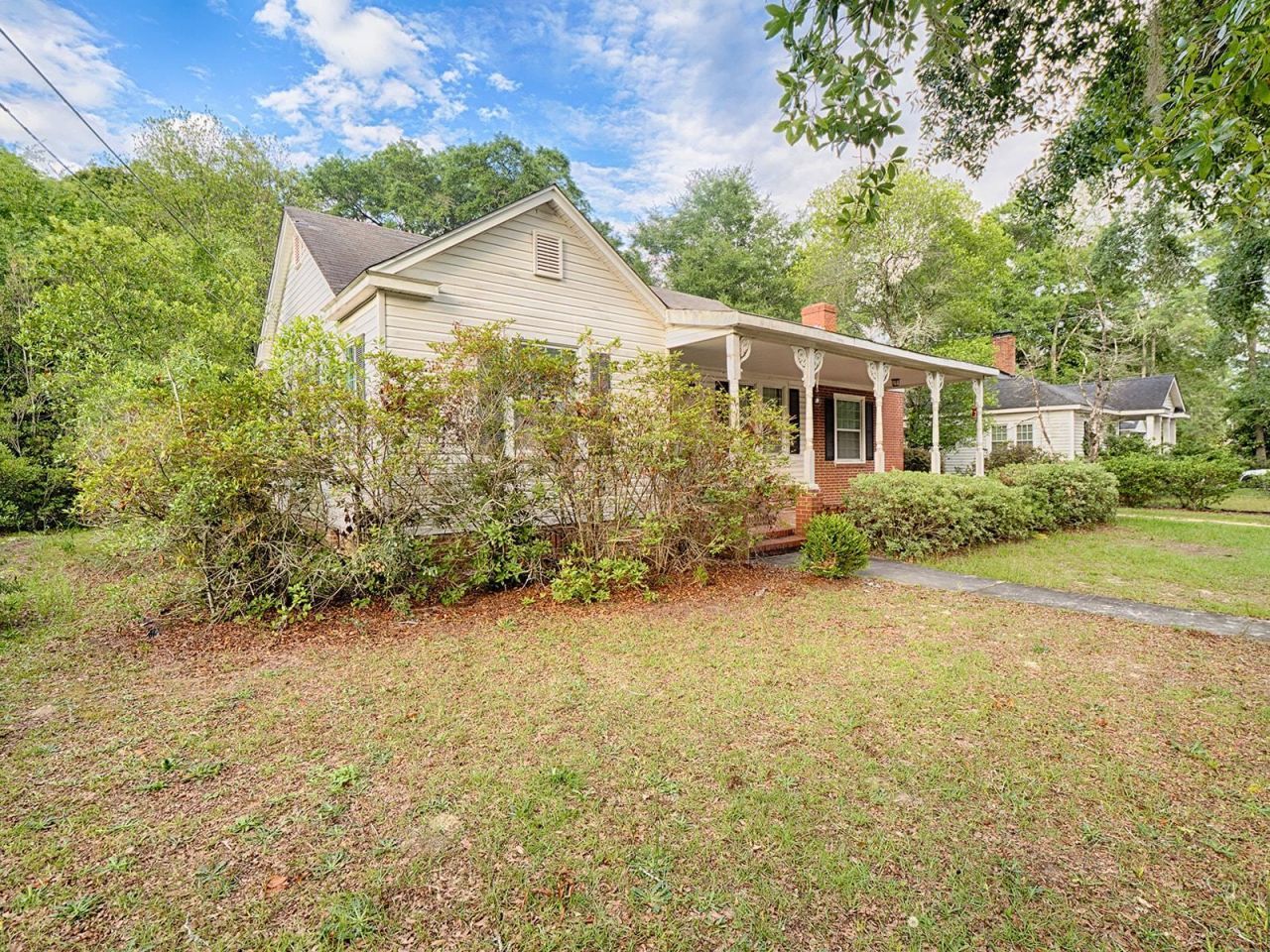 117 Cooper St. Photo 4