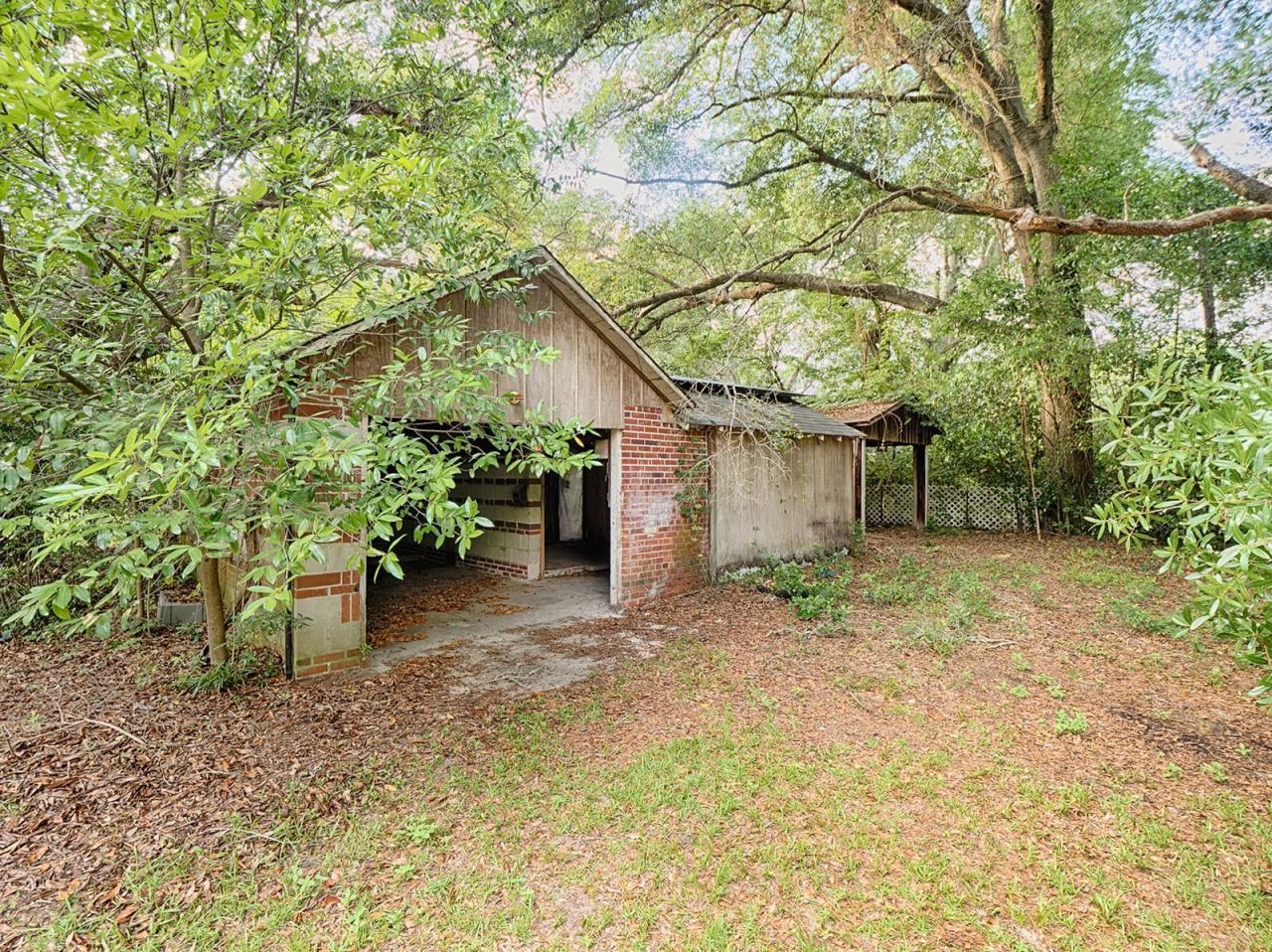 117 Cooper St. Photo 45