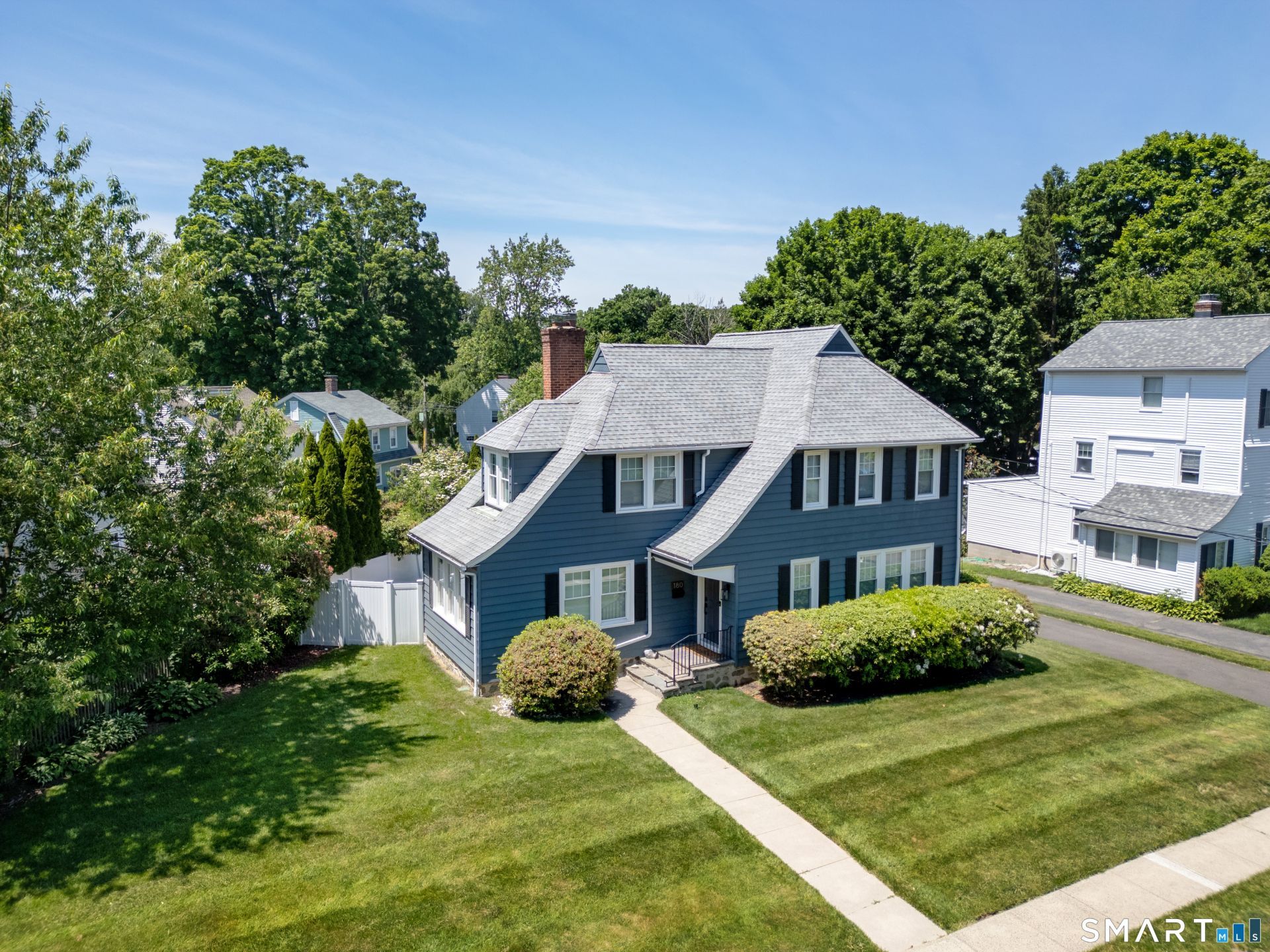 180 Rockland, Fairfield, CT 06825 Main Photo
