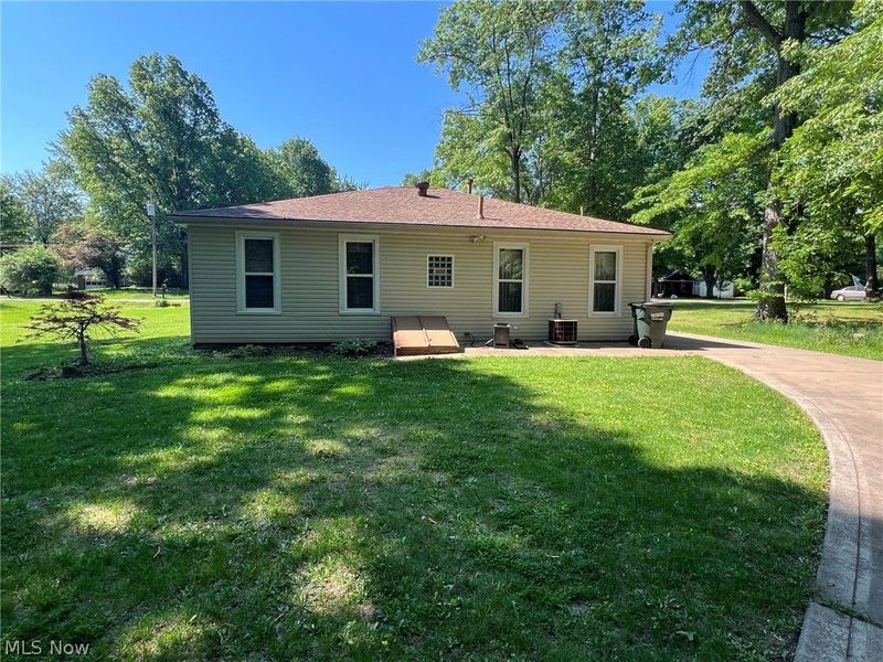 2077 King Drive, Stow, OH 44224 Photo 13