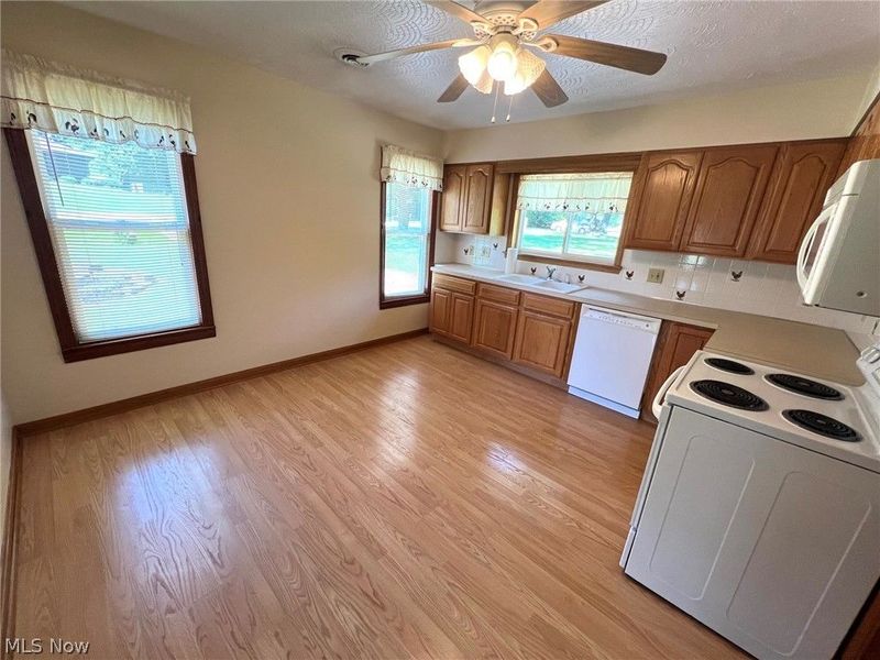 2077 King Drive, Stow, OH 44224 Photo 4