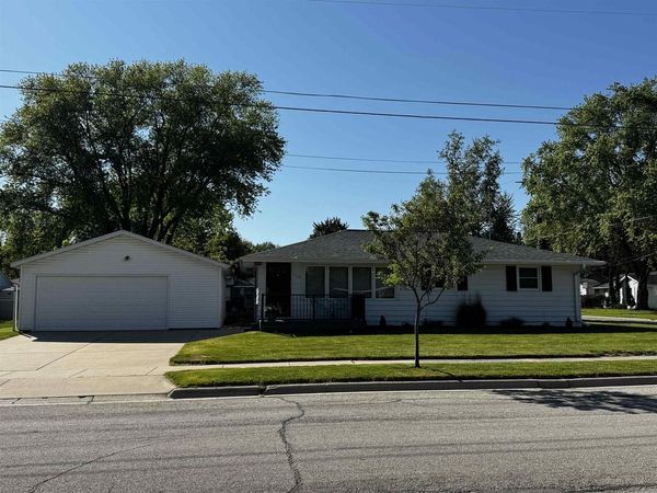 1404 SPENCE STREET, Green Bay, WI 54304