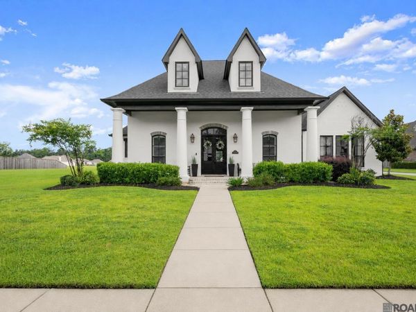 36300 Talonstone Dr, Geismar, LA 70734