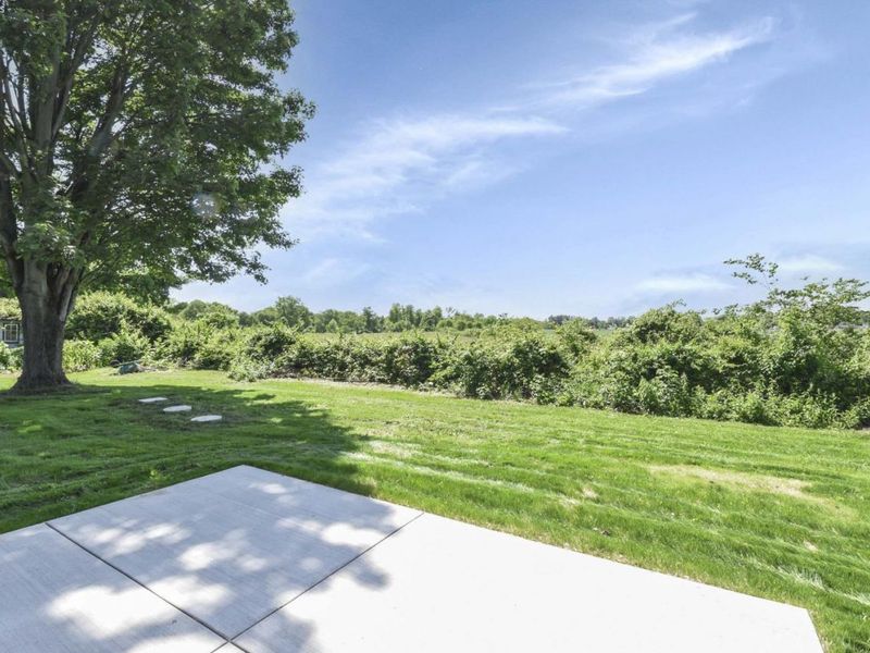 310 Melanie Lane, Milan, OH 44846 Photo 10