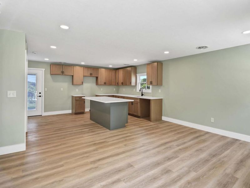 310 Melanie Lane, Milan, OH 44846 Photo 14