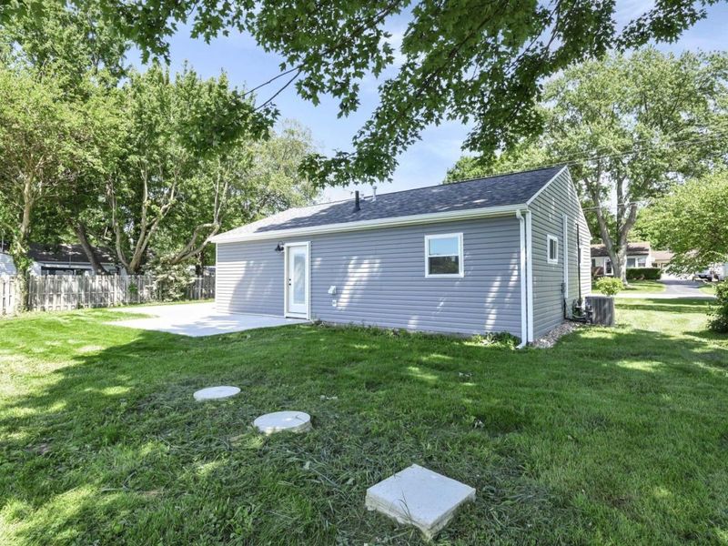 310 Melanie Lane, Milan, OH 44846 Photo 9