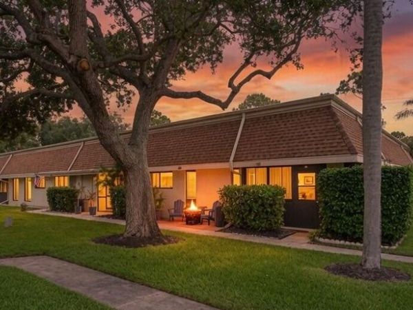 101 Half Moon Circle, Unit C, Jupiter, FL 33458