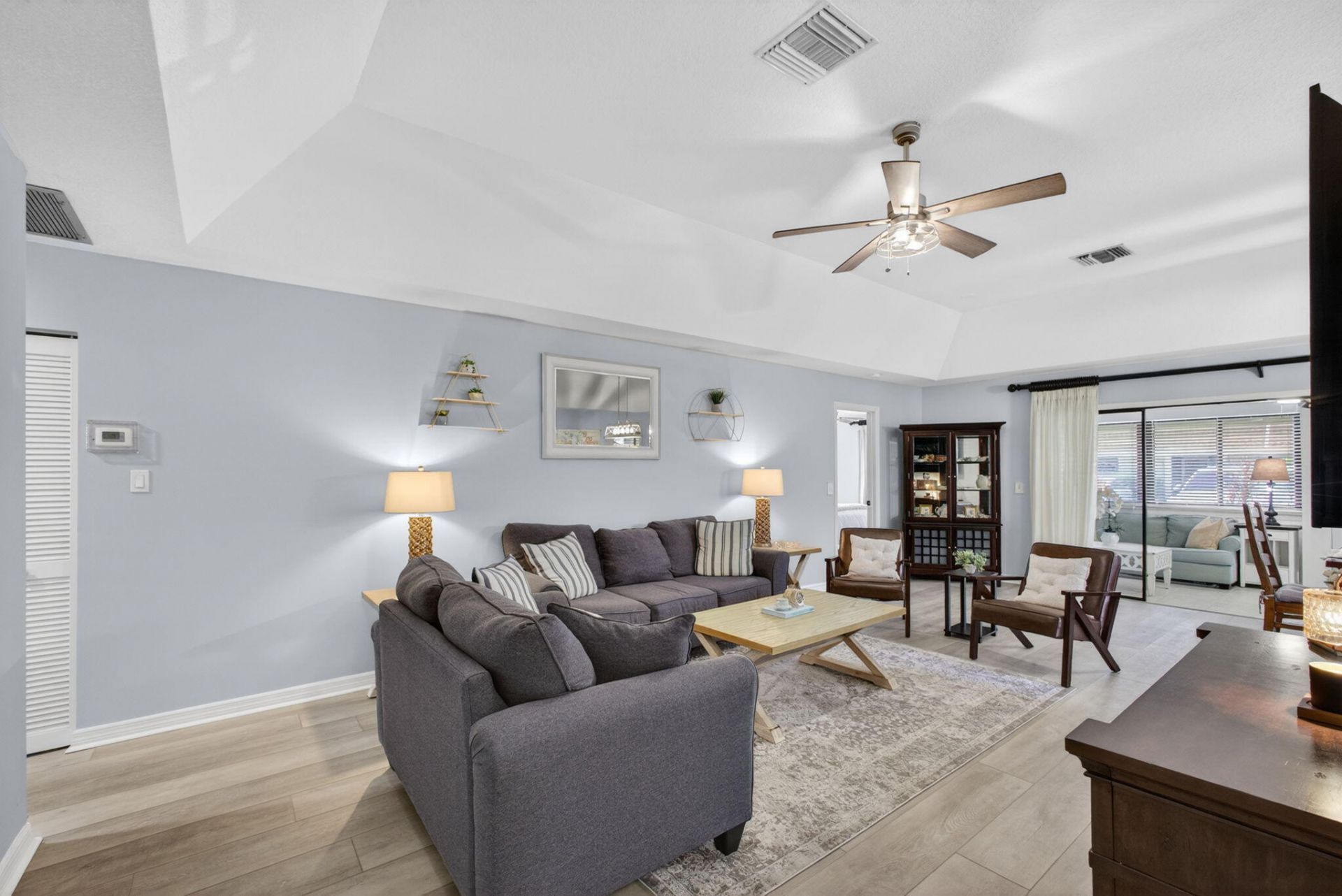 101 Half Moon Circle, Unit C, Jupiter, FL 33458 Photo