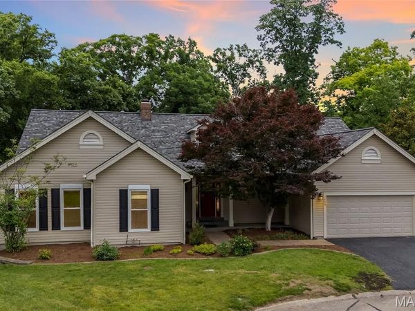 1600 Baxter Forest Ridge Court, Chesterfield, MO 63005