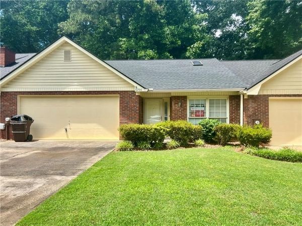 6208 Douglas Manor Court , Douglasville, GA 30134