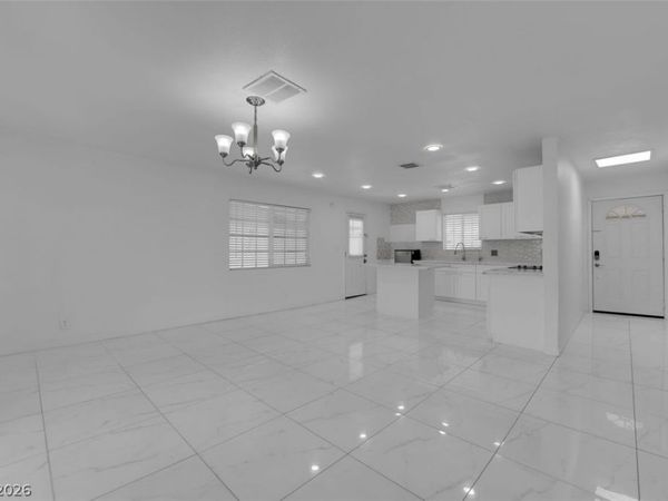 5856 Thurgood Avenue , Las Vegas, NV 89122