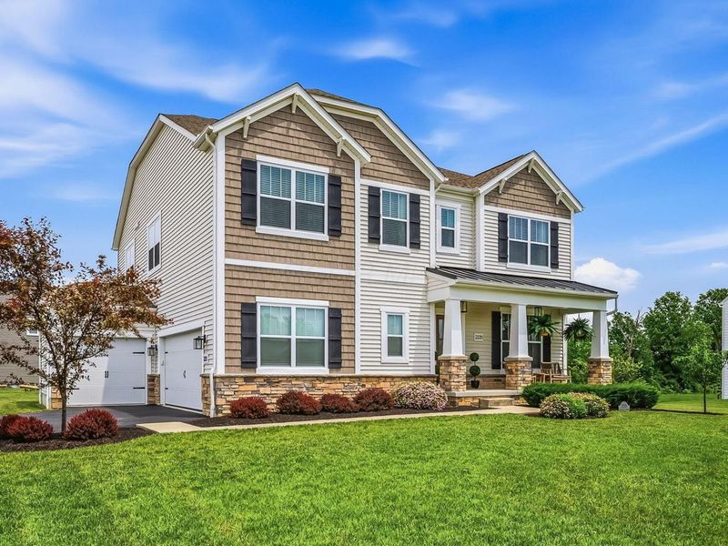 2225 Whitehill Drive, Delaware, OH 43015 Photo 2