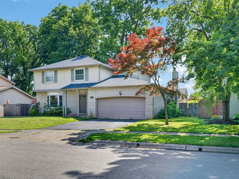 6450 Johnanne Street, Columbus, OH 43229 Photo 2