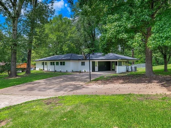 18 Lake Forest Hills, Shreveport, LA 71109