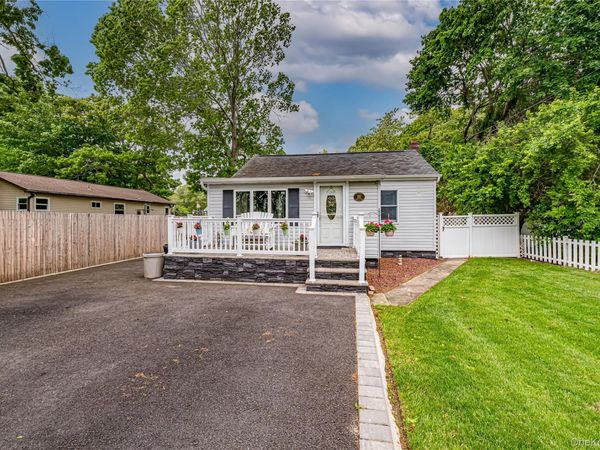 122 Church Drive , Mastic Beach, NY 11951