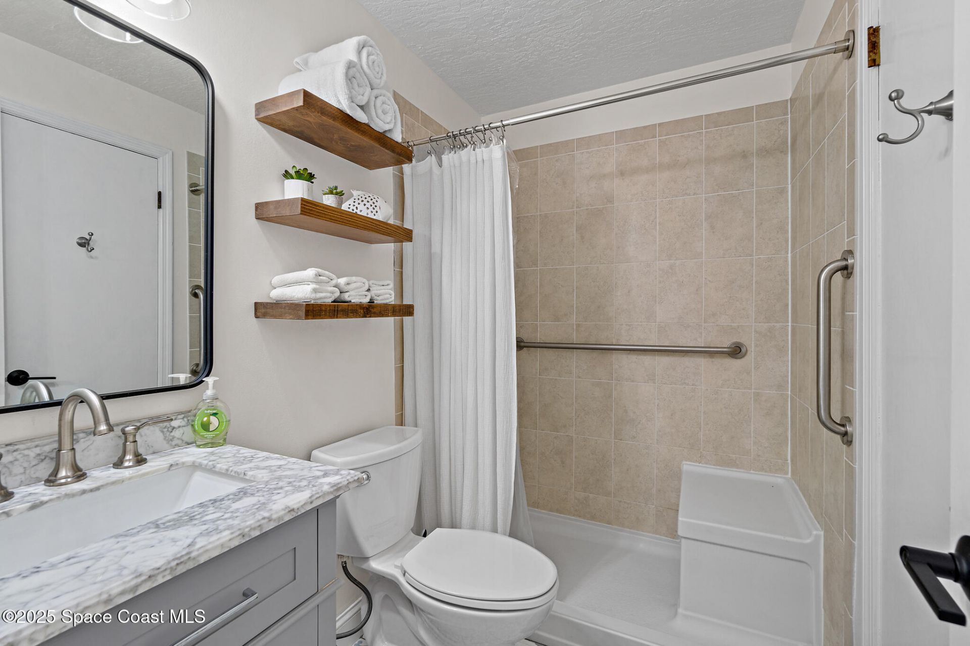 120 Madison Avenue, Cape Canaveral, FL 32920 Photo