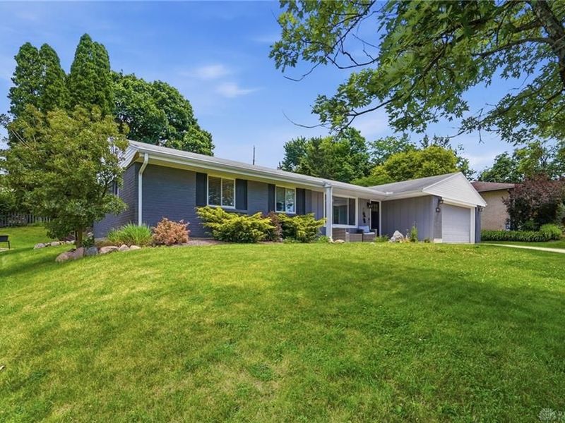 2719 Marigold Drive, Miami Township, OH 45449 Photo 1