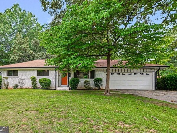 1697 Edinburgh Drive, Tucker, GA 30084