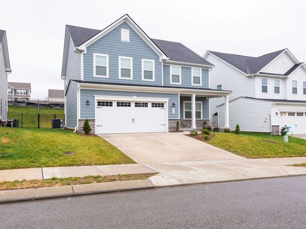 815 Dean Dr , Mount Juliet, TN 37122