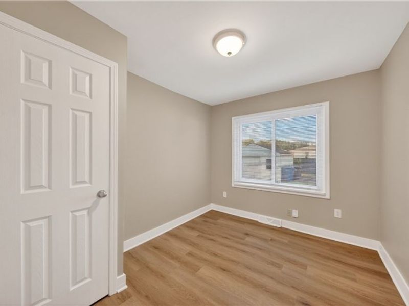 1020 Dawnwood Drive, Parma, OH 44134 Photo 9