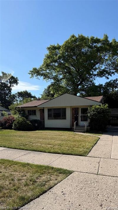 267 Winry Drive, Rochester Hills, MI 48307 Main Photo