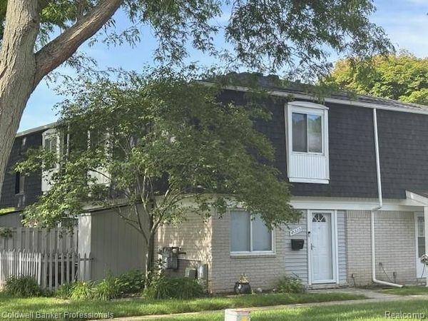 41223 S Woodbury Green Drive , Van Buren Twp, MI 48111