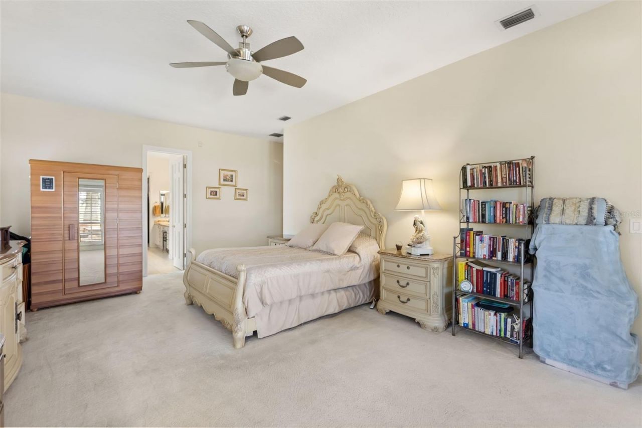 1521 Edgewater Drive , Mount Dora, FL 32757 Photo