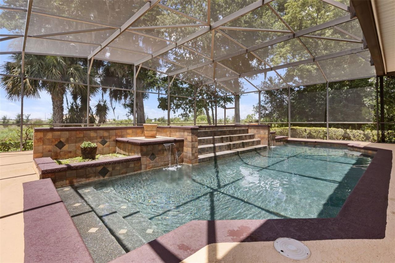 1521 Edgewater Drive , Mount Dora, FL 32757 Photo
