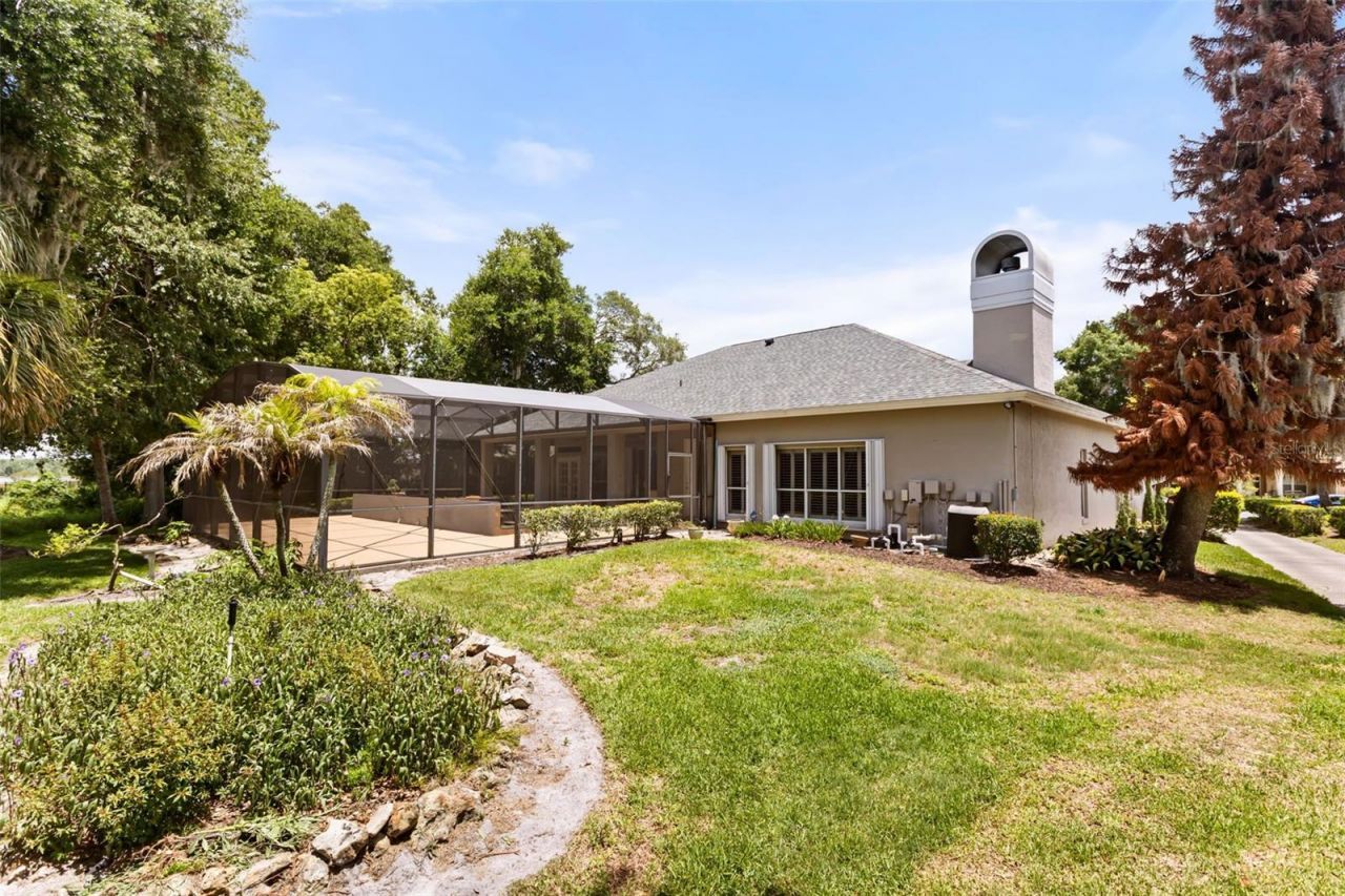 1521 Edgewater Drive , Mount Dora, FL 32757 Photo