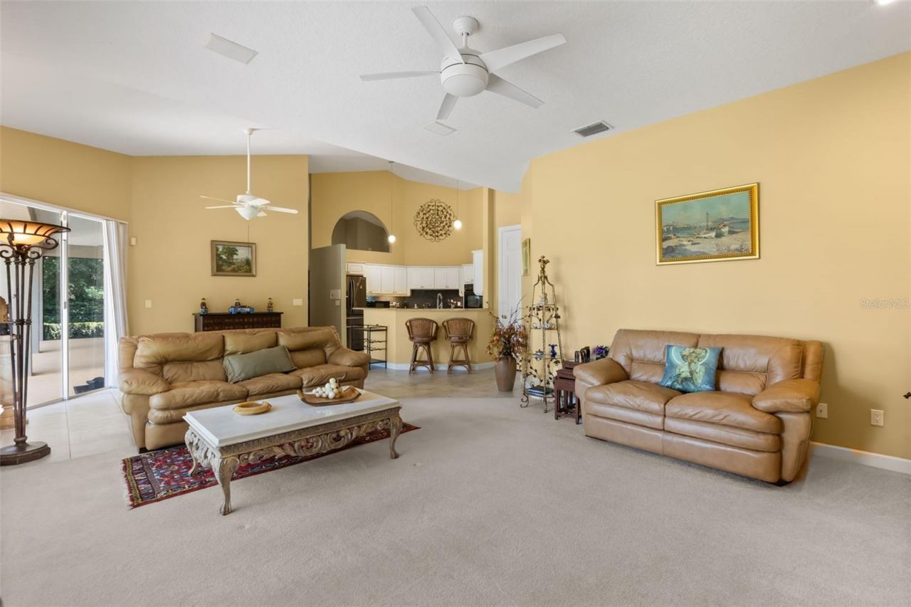 1521 Edgewater Drive , Mount Dora, FL 32757 Photo
