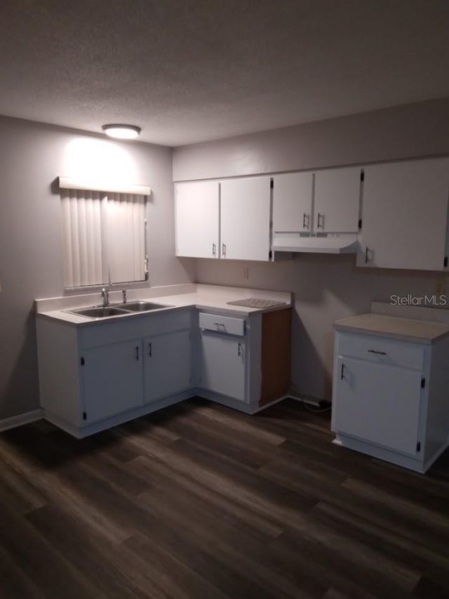 27 W Raymond Street , Avon Park, FL 33825 Photo