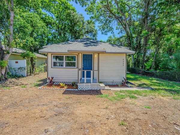 8305 N KLONDYKE STREET , TAMPA, FL 33604
