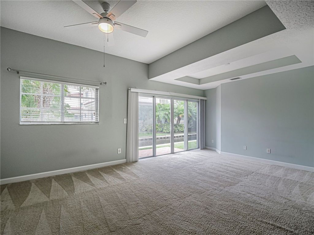 524 7th Square, Unit 101, Vero Beach, FL 32962 Photo