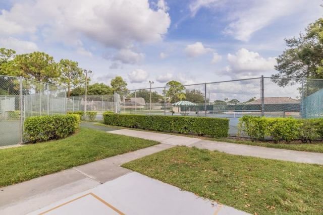 1520 15th Terrace, Palm Beach Gardens, FL 33418 Photo