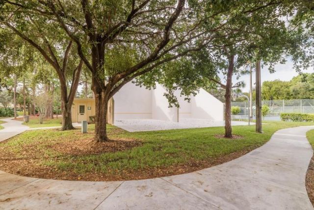 1520 15th Terrace, Palm Beach Gardens, FL 33418 Photo
