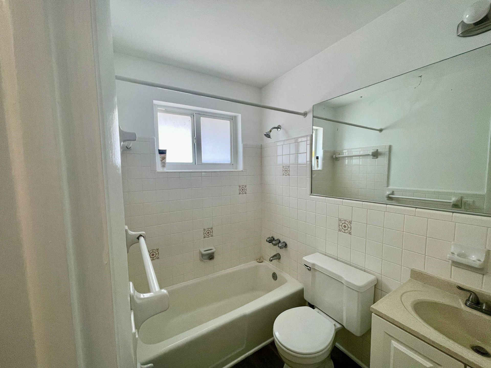 1704 NE 9th Street, Fort Lauderdale, FL 33304 Photo