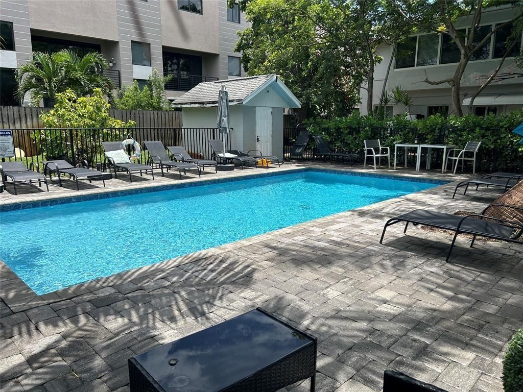 1704 NE 9th Street, Fort Lauderdale, FL 33304 Photo